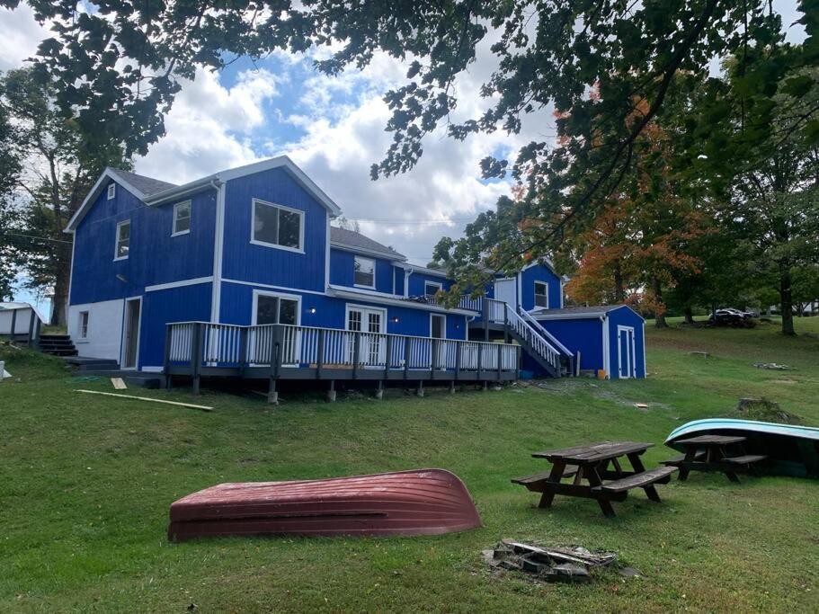Gorgeous Poconos Springtime By The Lake! Henryville المظهر الخارجي الصورة